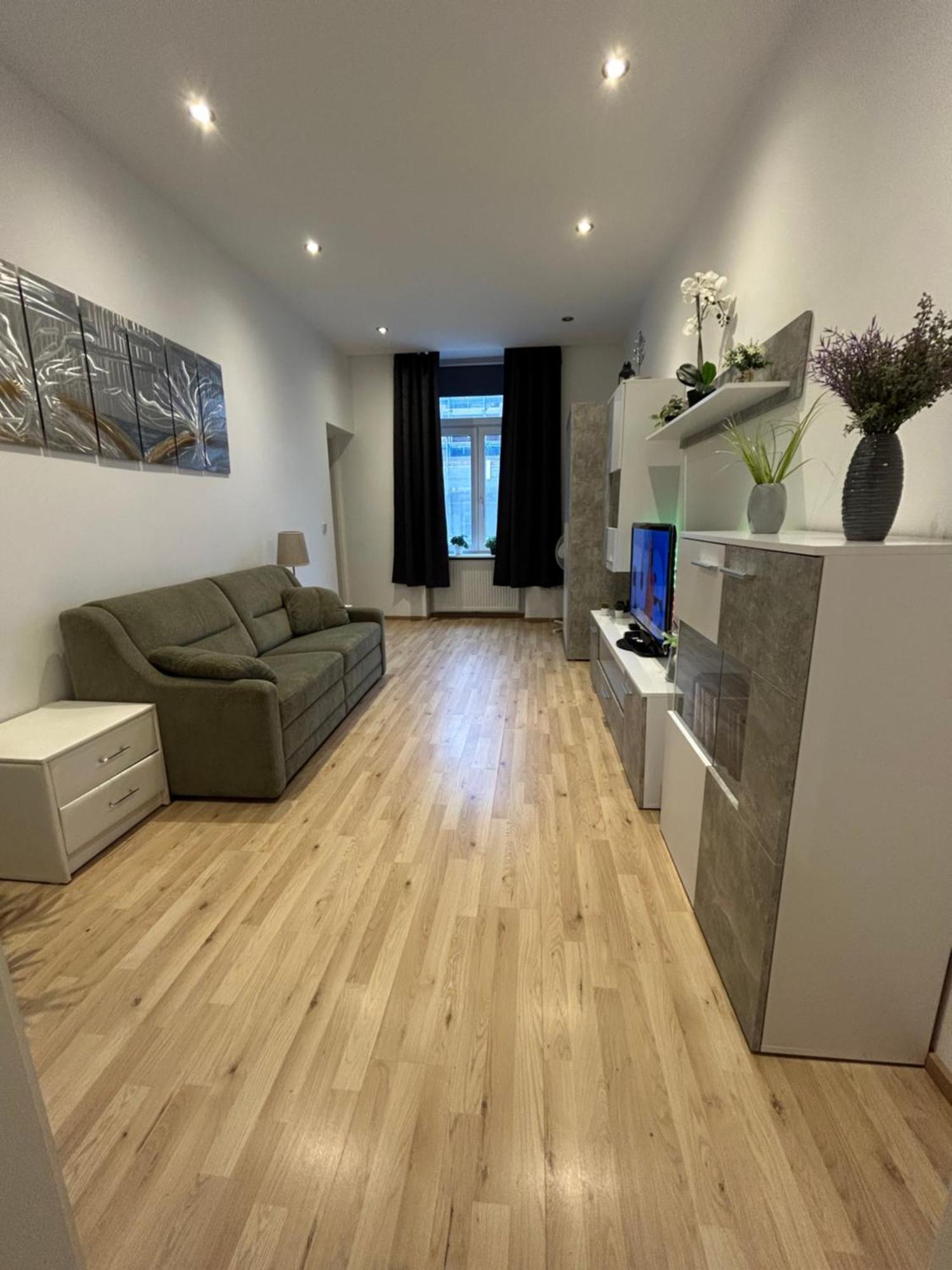 Schoene, Helle Wohnung In Stadtnaehe Viena Exterior foto